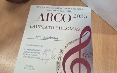 Puikus mažosios violončelistės debiutas